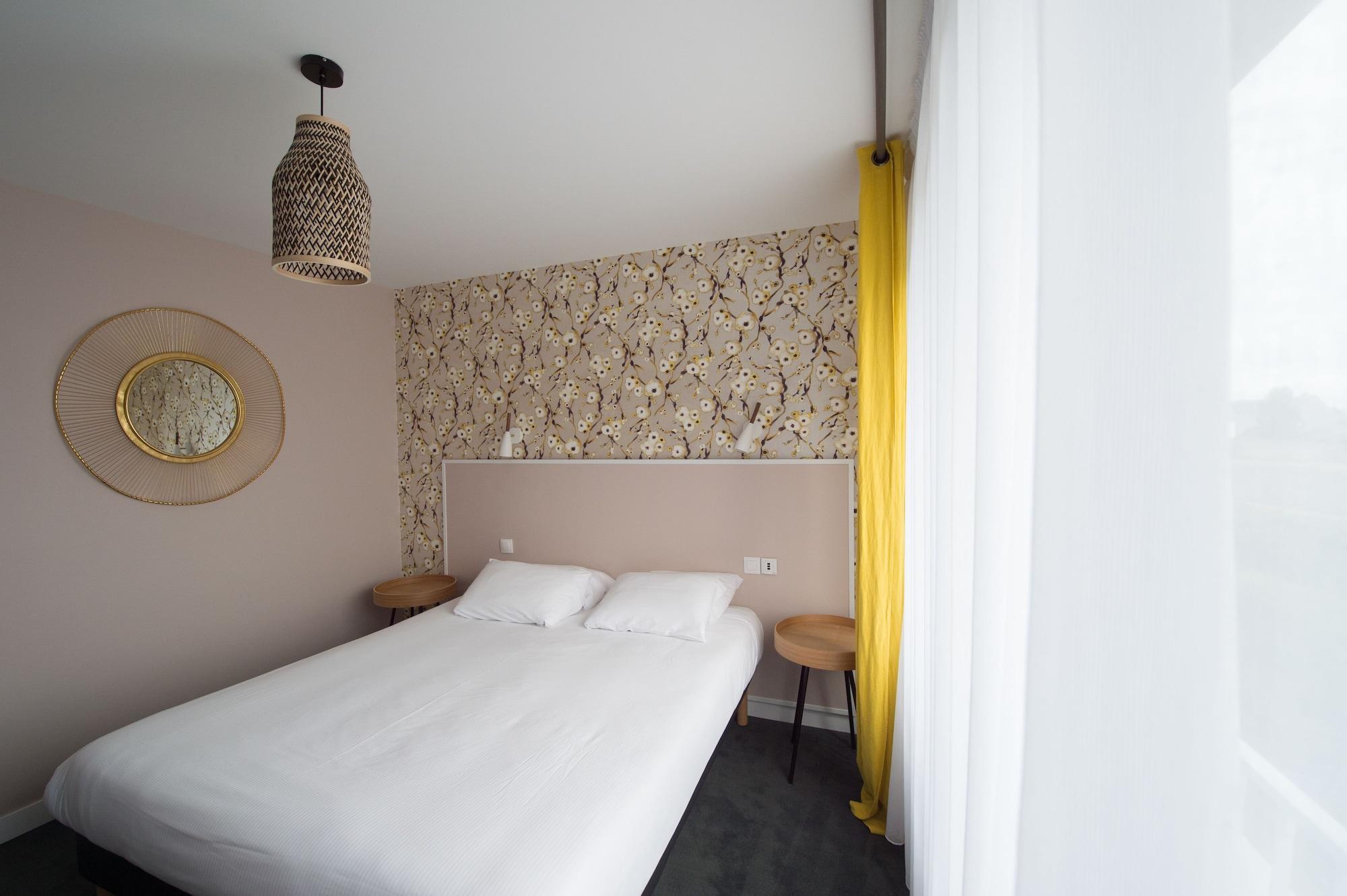 The Originals City, Armen Le Triton, Hotel